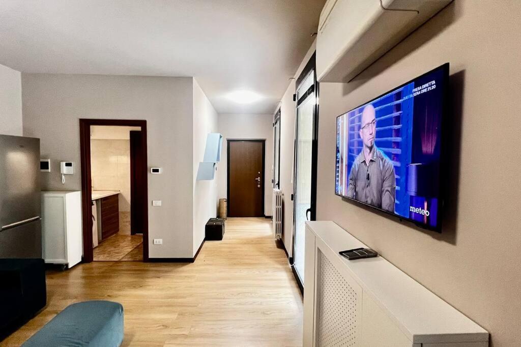 Urban House - Comfy Flat Navigli Milan Center Apartment Exterior photo
